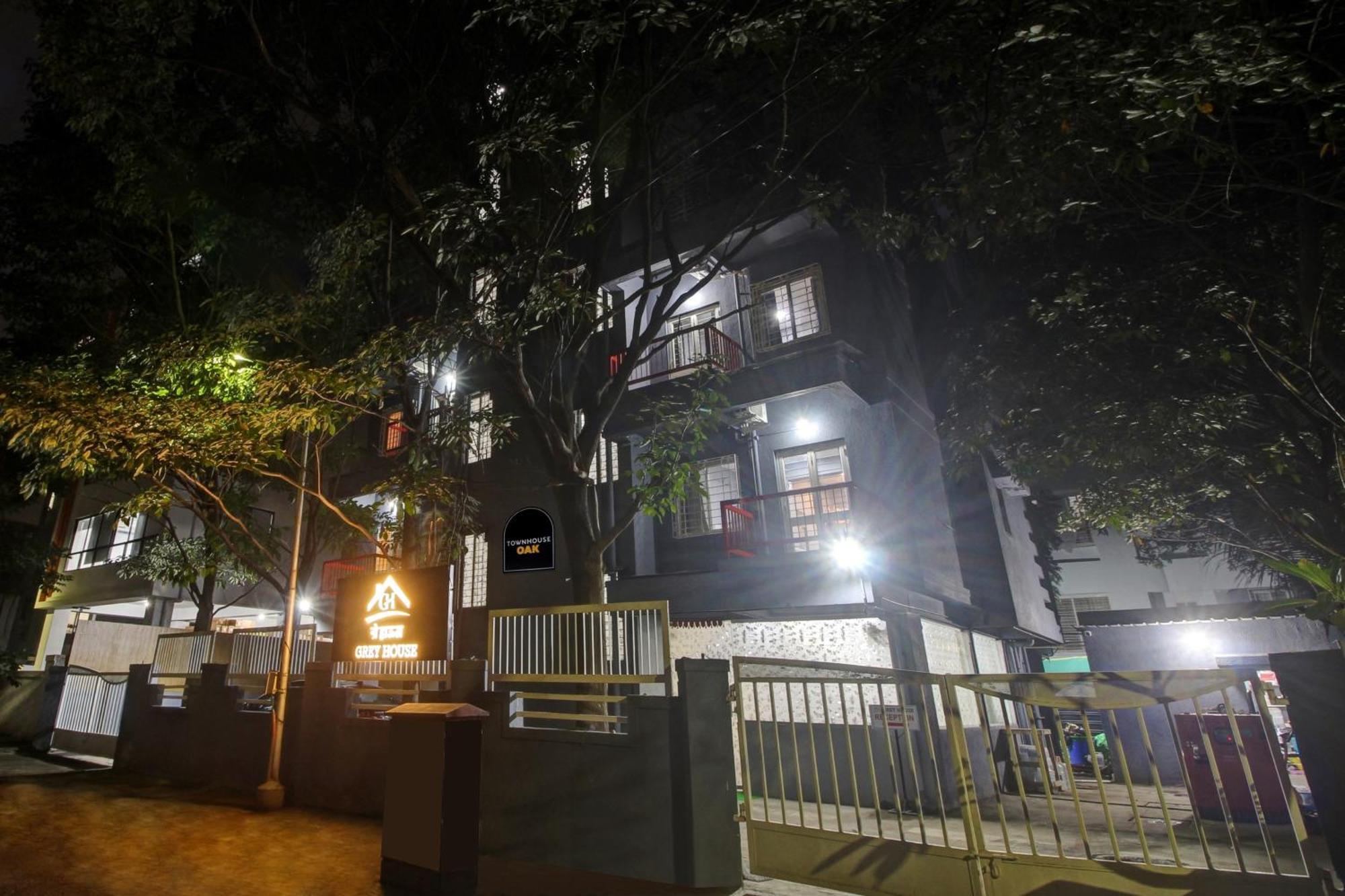 Super Collection O Grey House Hotell Pune Exteriör bild