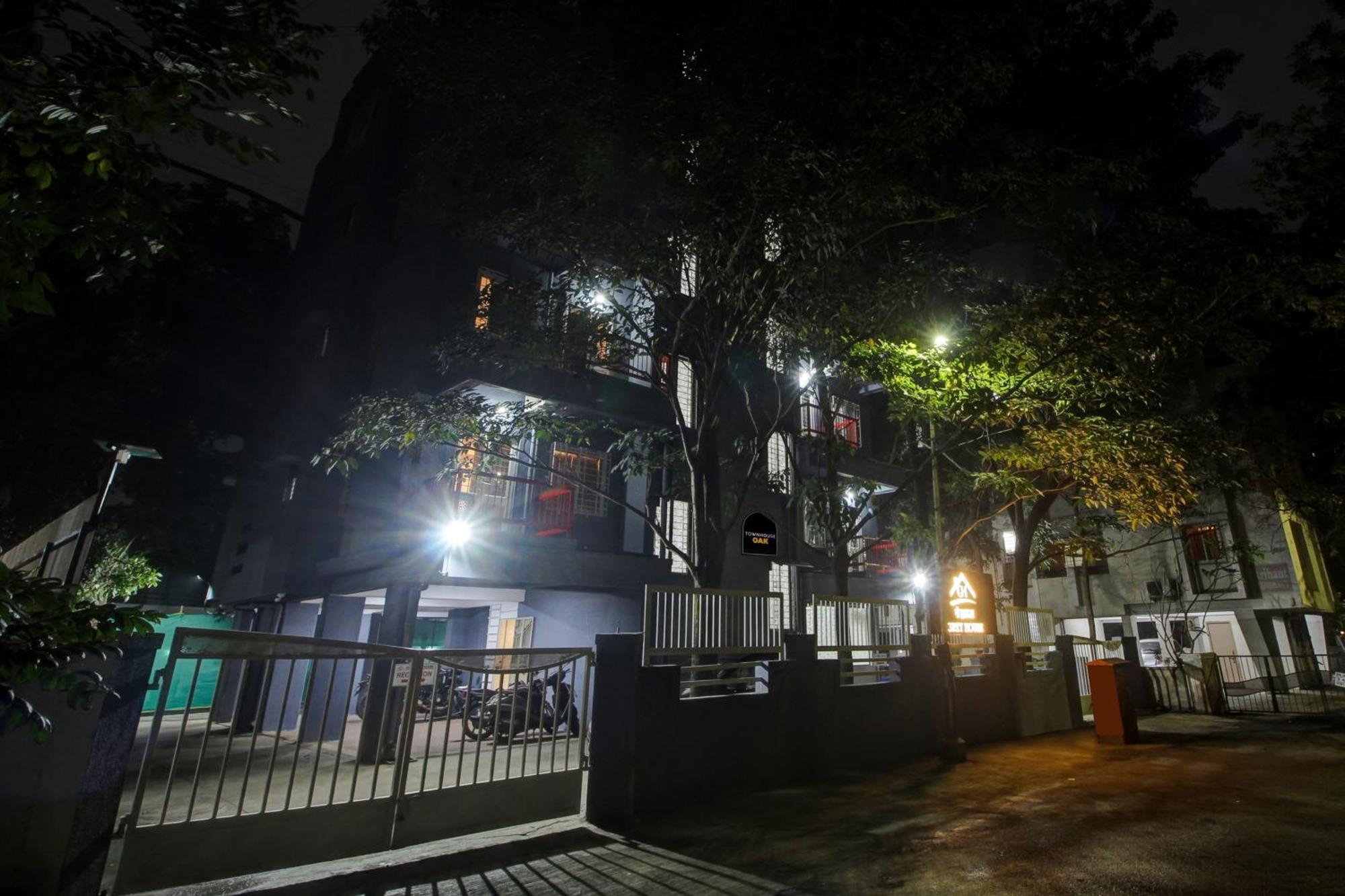 Super Collection O Grey House Hotell Pune Exteriör bild