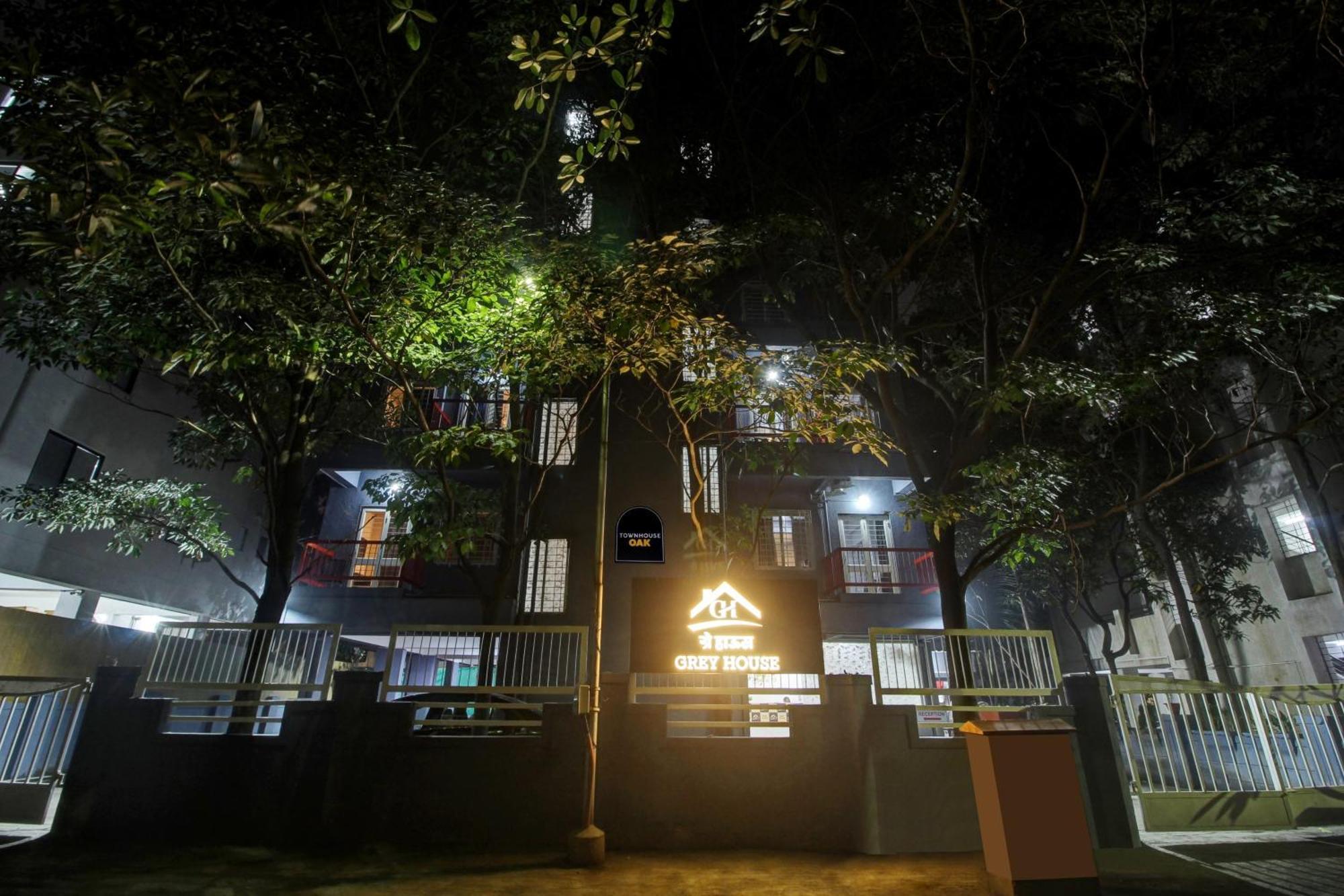 Super Collection O Grey House Hotell Pune Exteriör bild