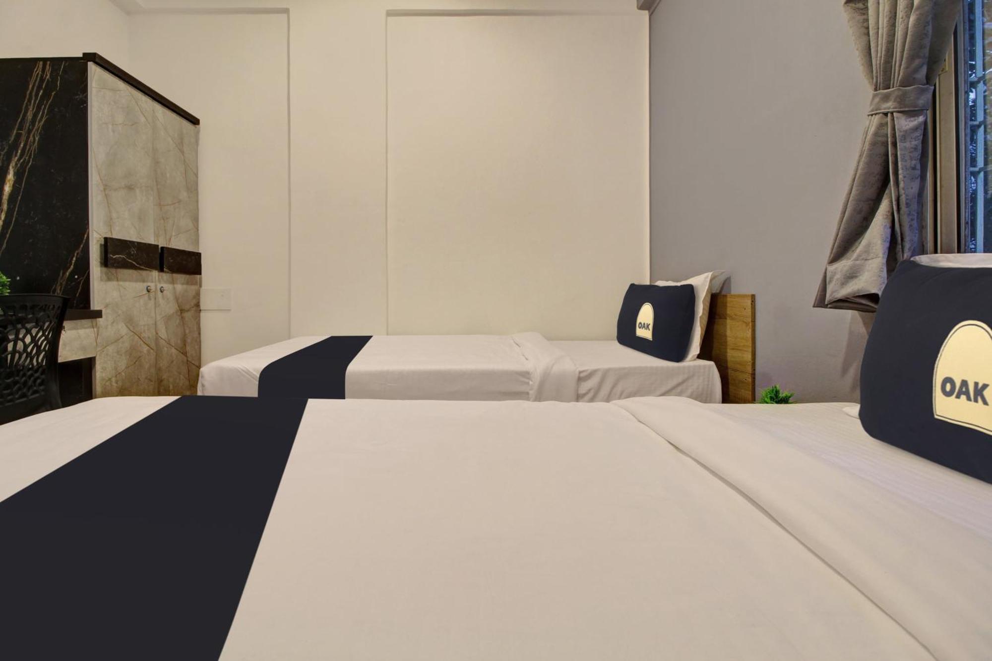 Super Collection O Grey House Hotell Pune Exteriör bild